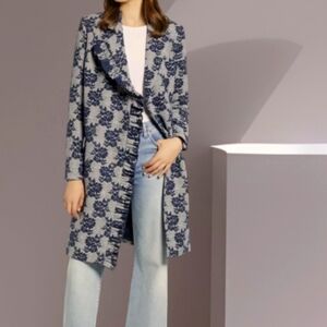 HALOGEN Ruffle Front Topper Coat ~ EUC